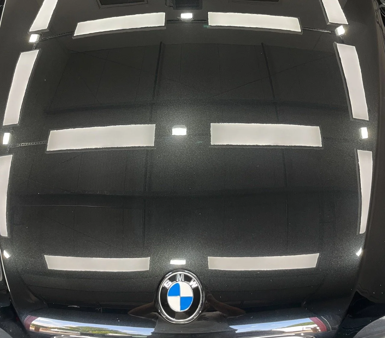 BMW ALPINA B10 Touring Motorhaube nach mehreren Cutting-Durchgängen vor dem Finish
