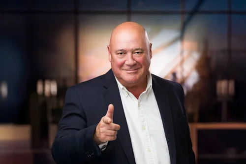 Corporate headshot look by Ymaphoto, Oakville and Toronto