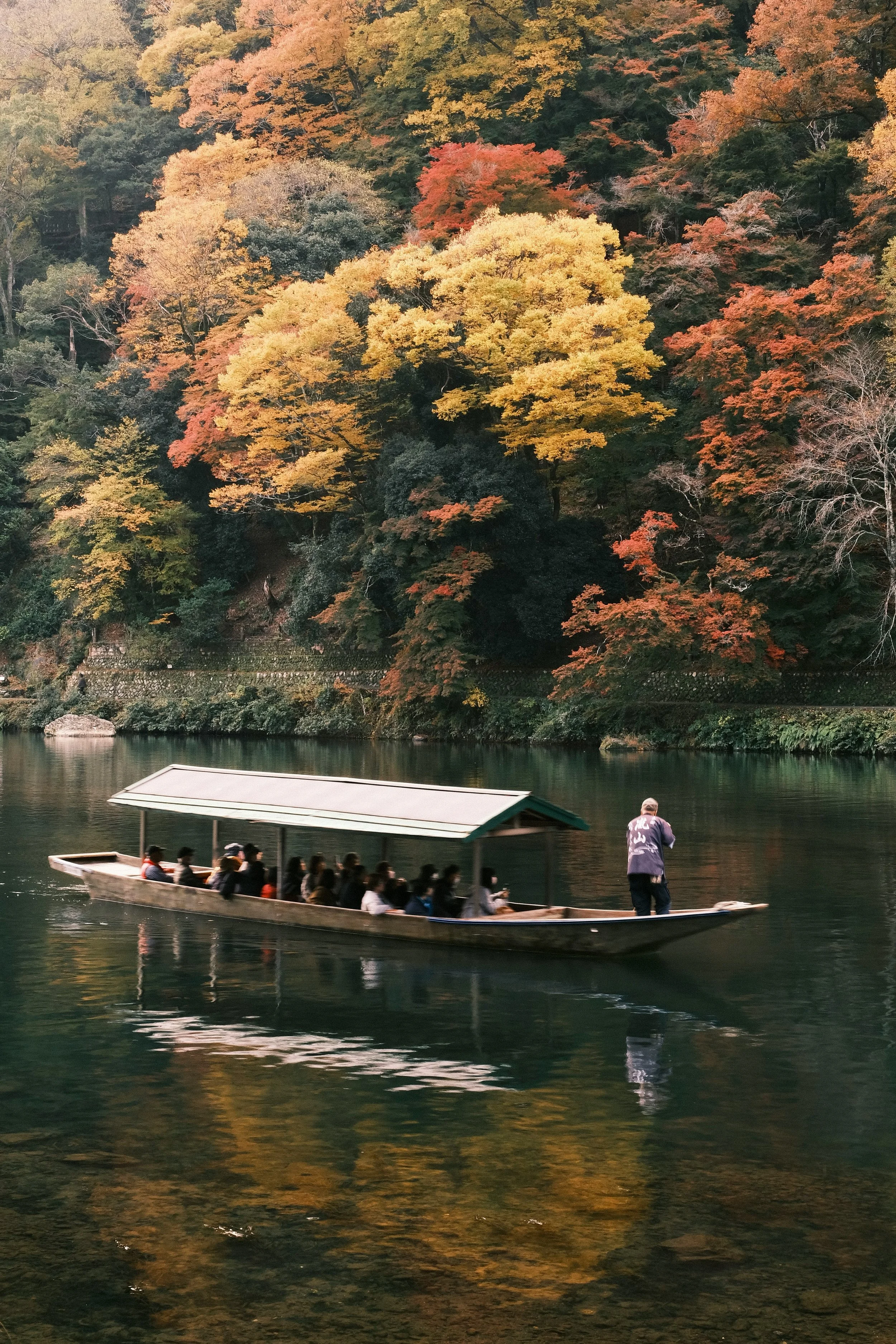Kyoto Arashiyama river gorge Japan