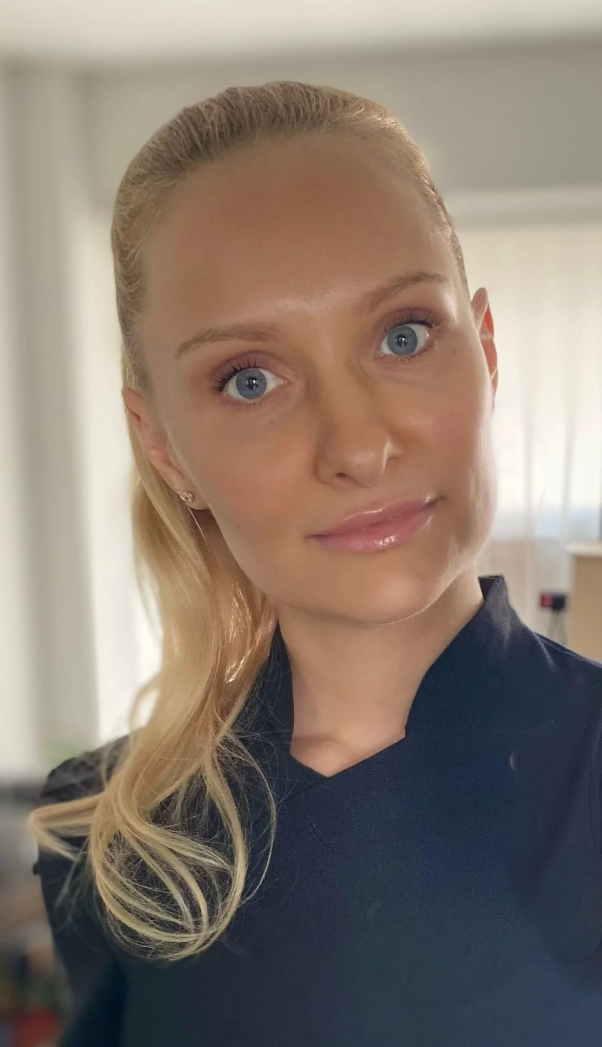 Kseniia – Kosmetikerin VanityBeauty Frankfurt