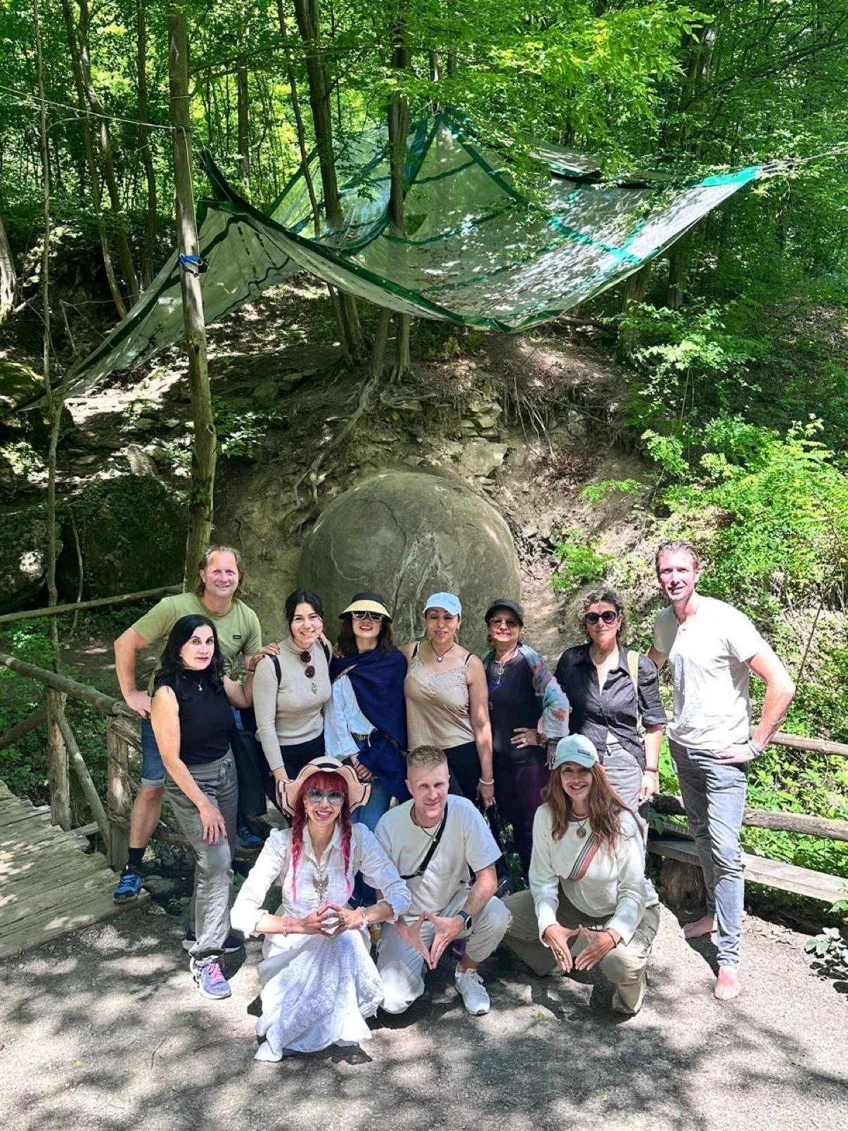 Connection and community at the stone spheres