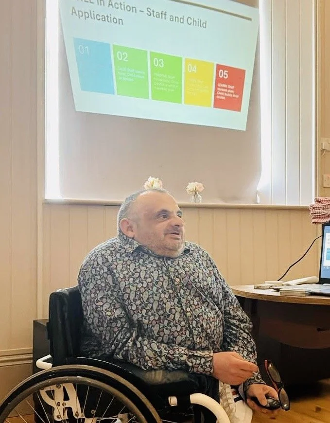 Stuart Thompson, founder of The STILL Method, presenting his anxiety coaching framework