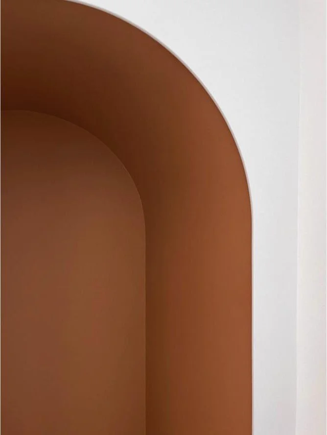 Détail de la niche en arc
