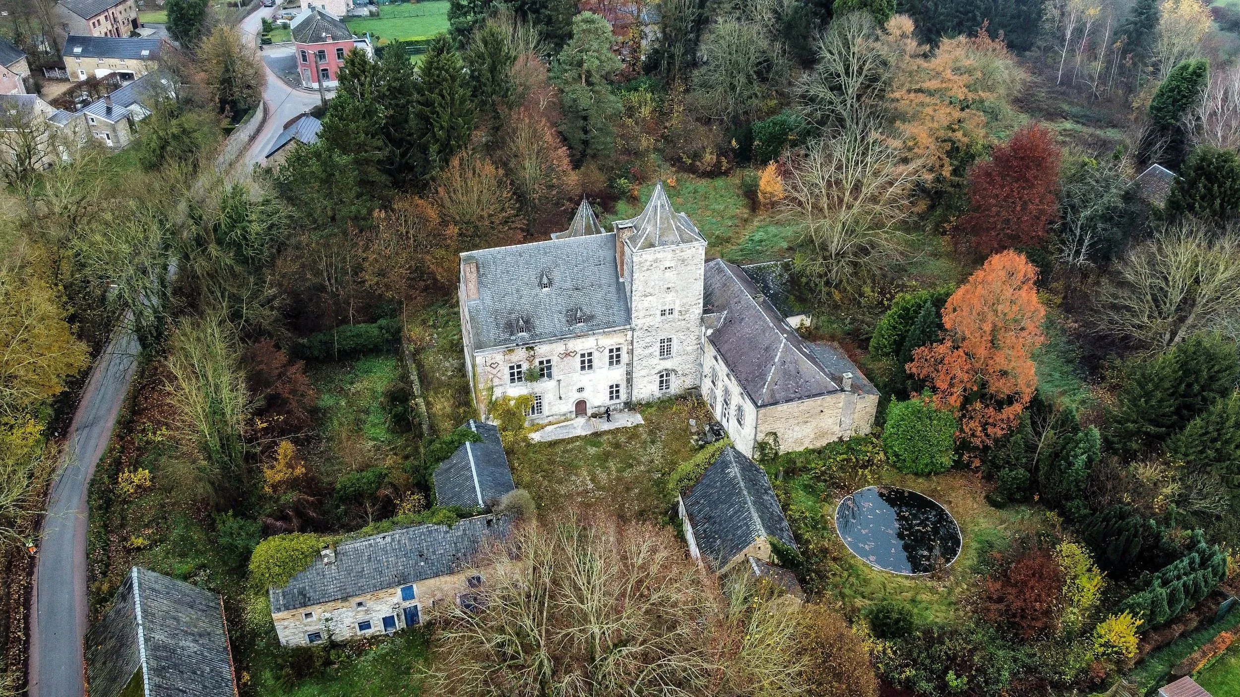 Vue aérienne du Manoir de la Tour