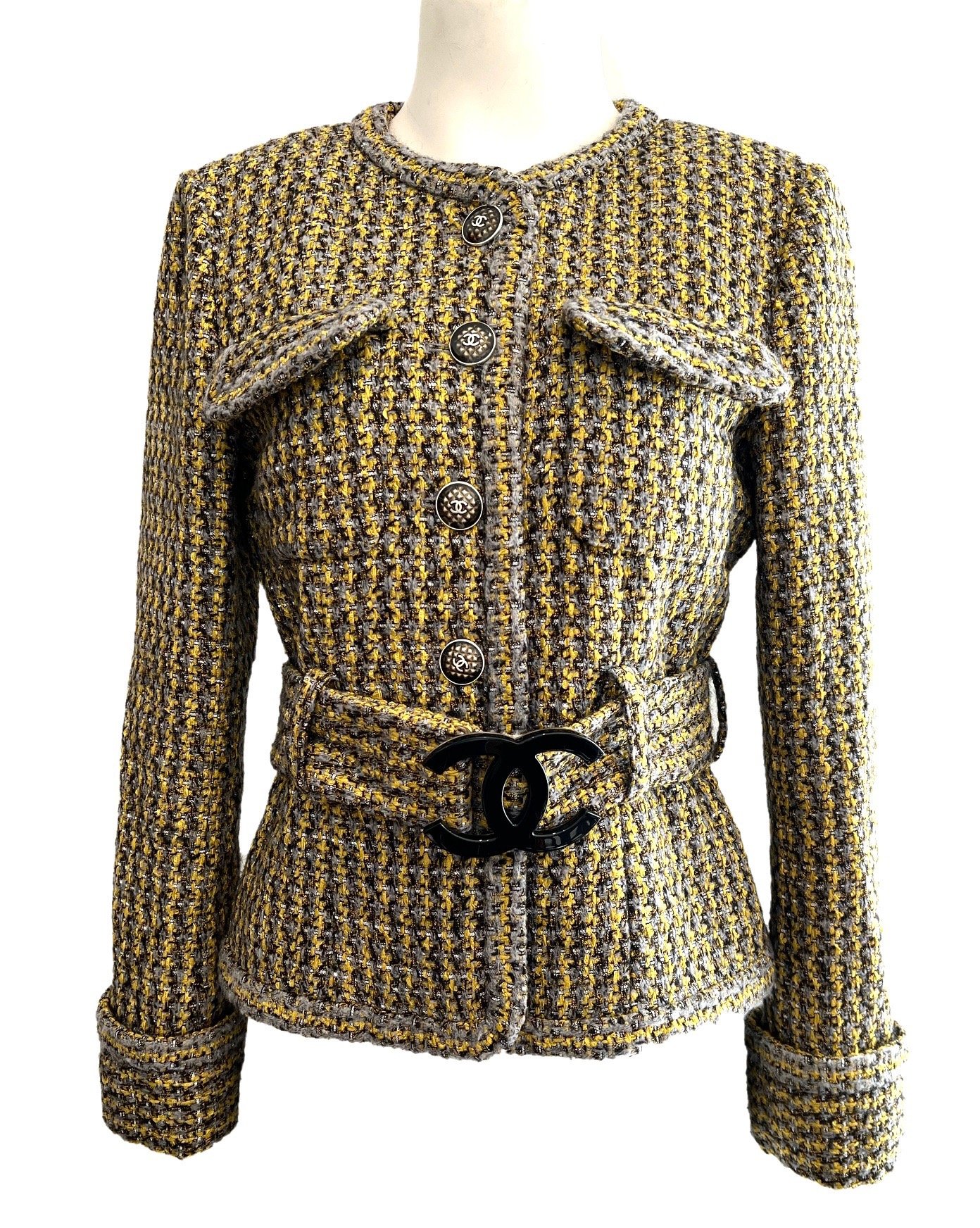 Tweed jacket Chanel Yellow size 34 FR in Tweed - 19338142