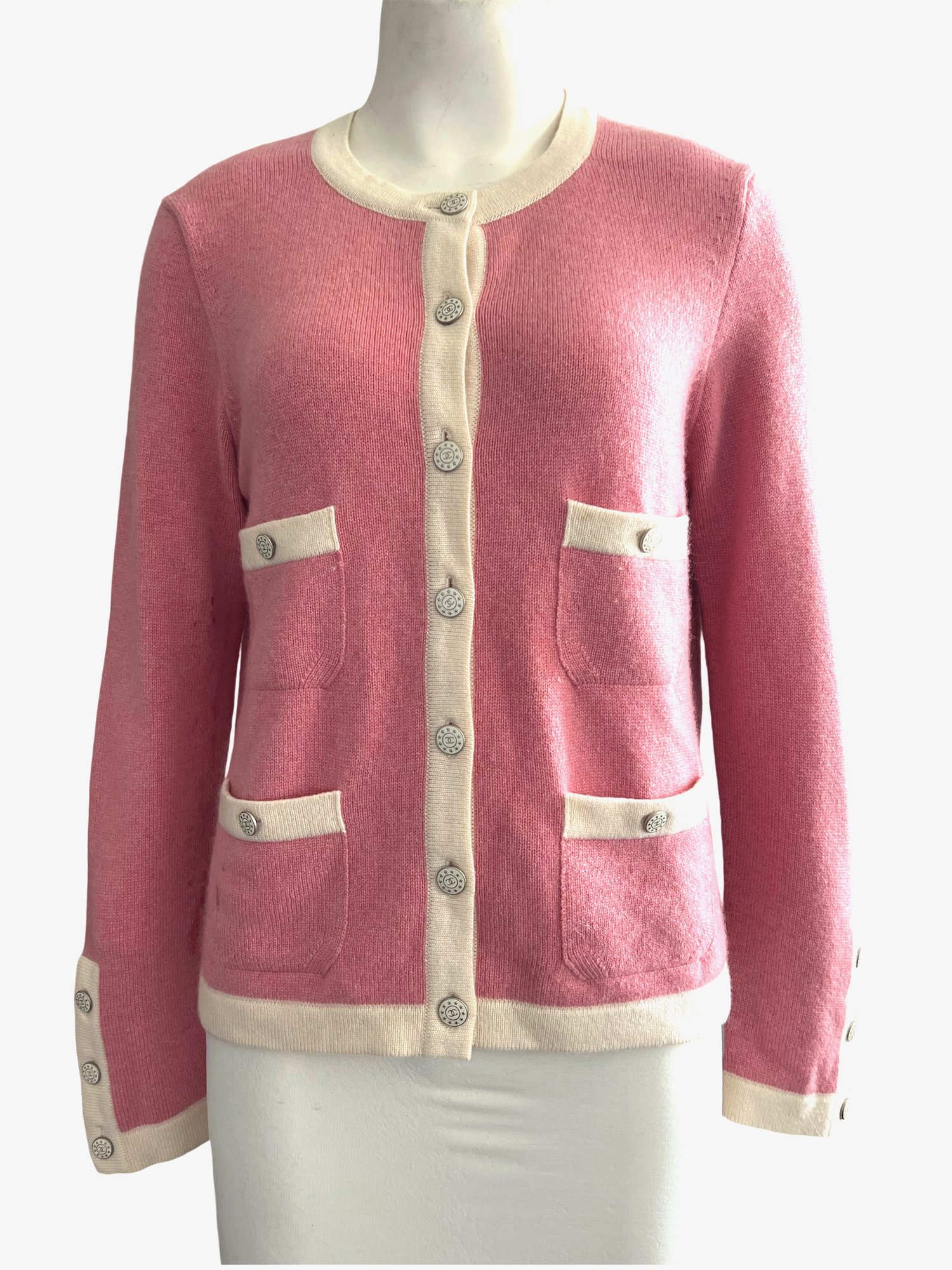 Chanel Pink Cashmere Cardigan Preowned Size 40 — Socialite Auctions