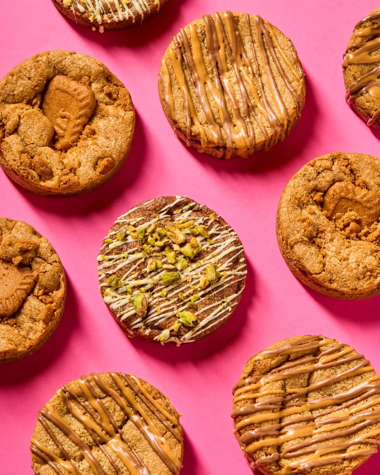 Soulcake-cookies på rosa bakgrunn