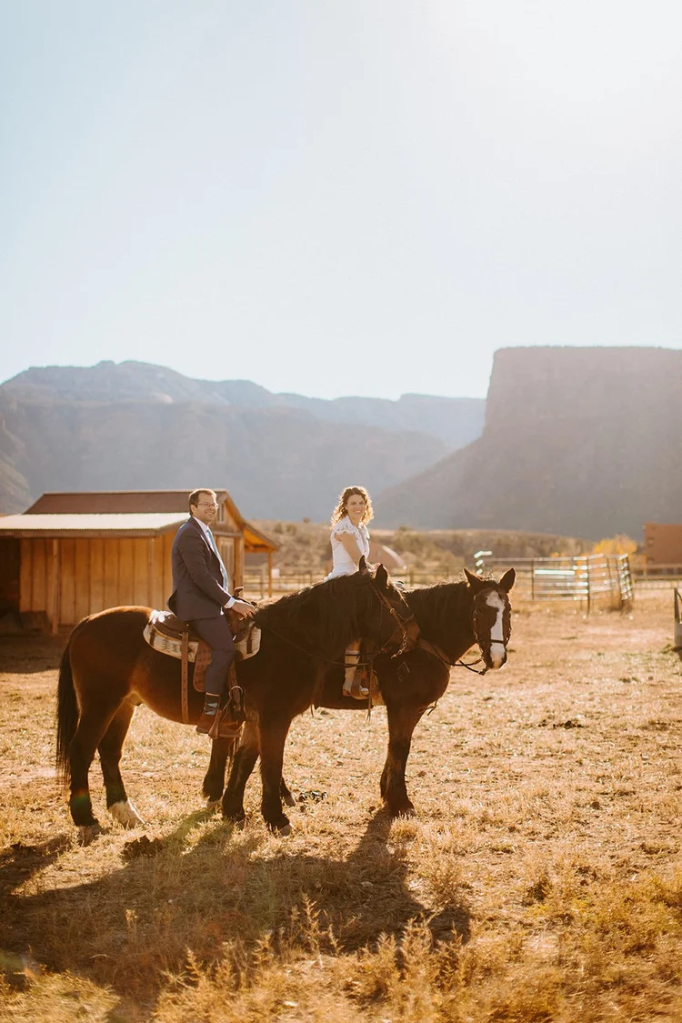 November elopement in Gateway, Colorado