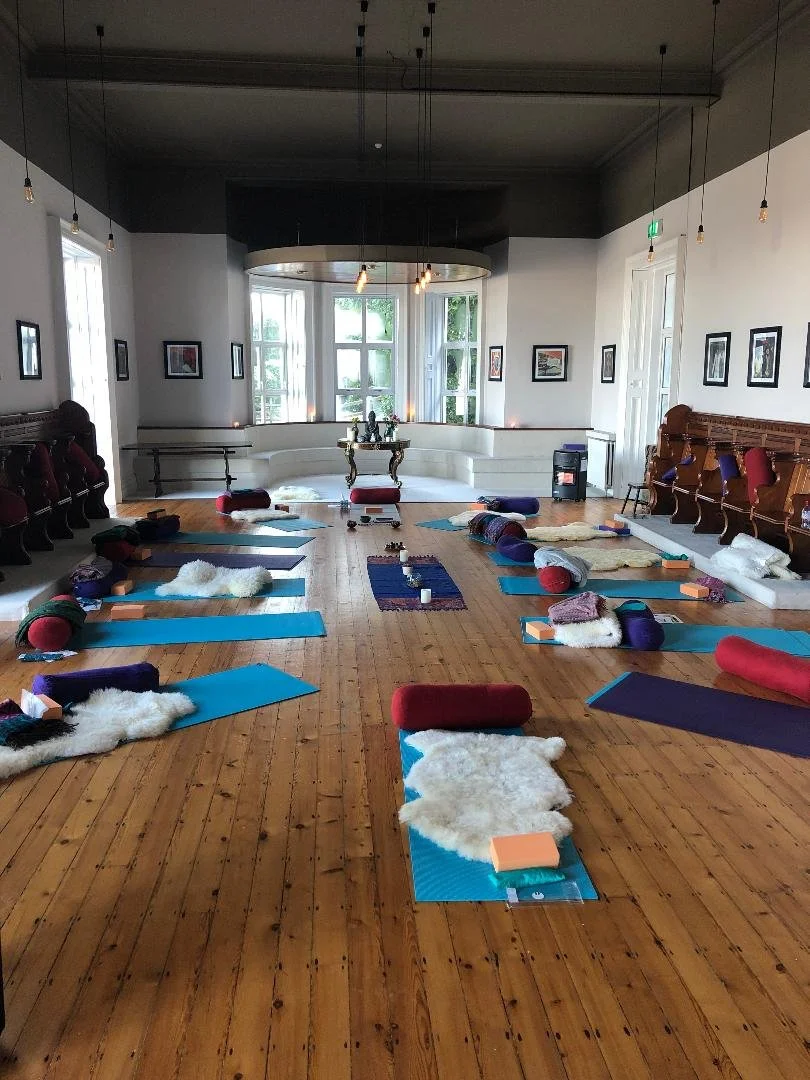 Spacious room prepared for group practice