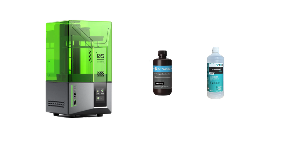 Imprimante 3D résine, flacon de résine et alcool de nettoyage sur un poste de travail
