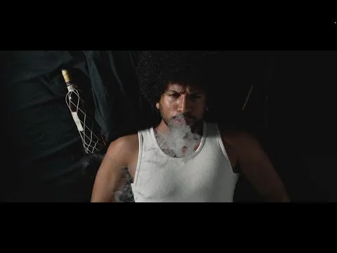 DANDO VUELTAS FUMANDO official music video thumbnail
