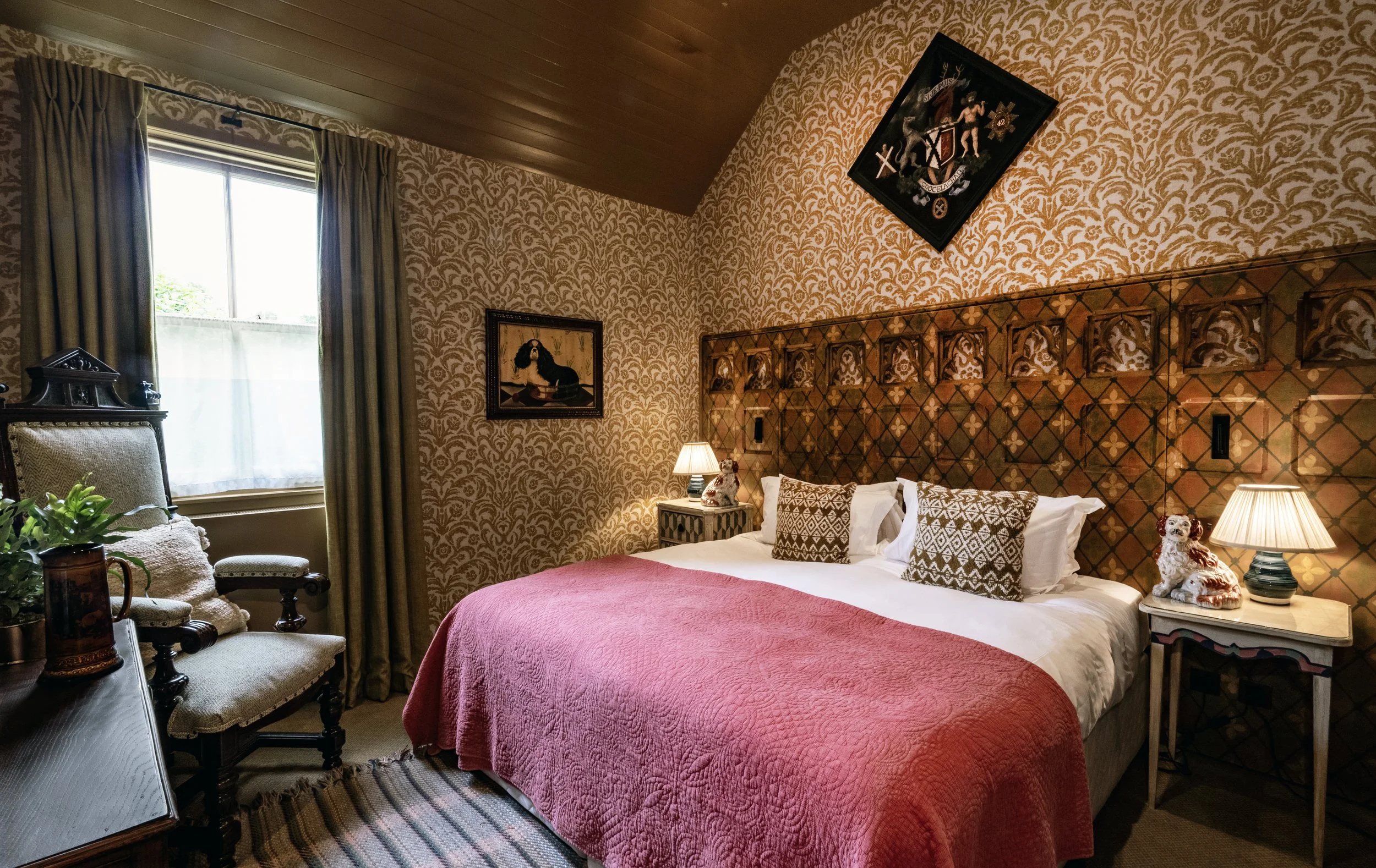 Coaching room at Loch Lomond Arms, Luss, Scotland