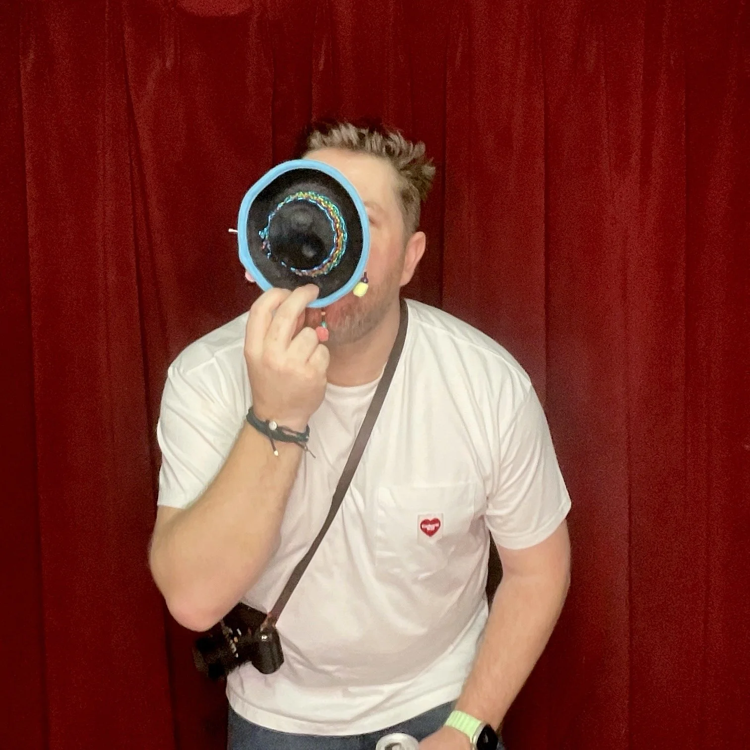 Oliver Holder photographing a wedding &mdash; relaxed and approachable Bristol and London documentary wedding photographer