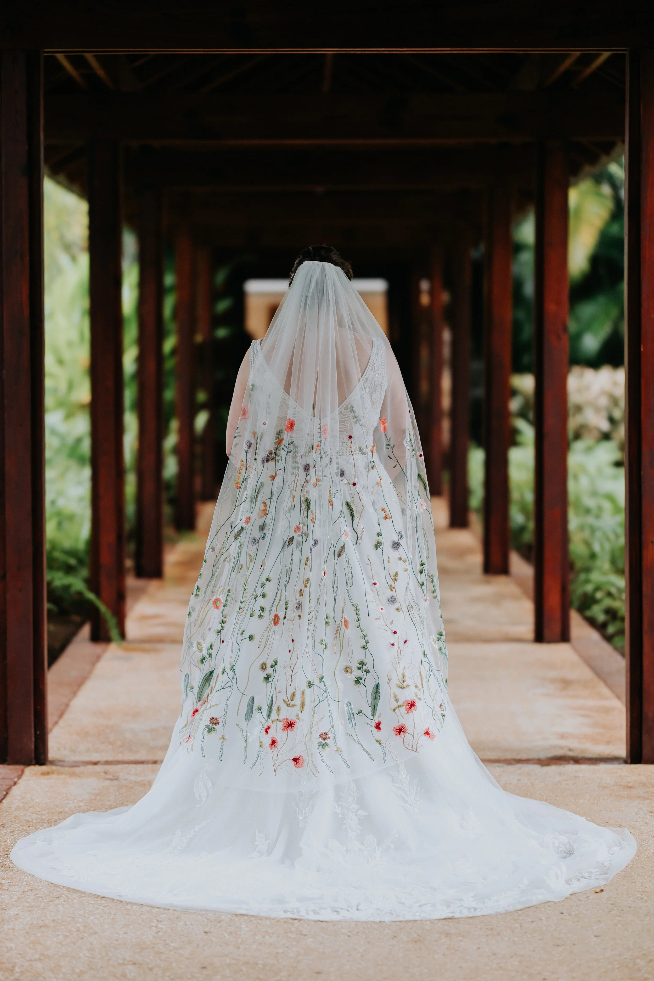Olivia embroidered veil reveal at Secrets La Romana