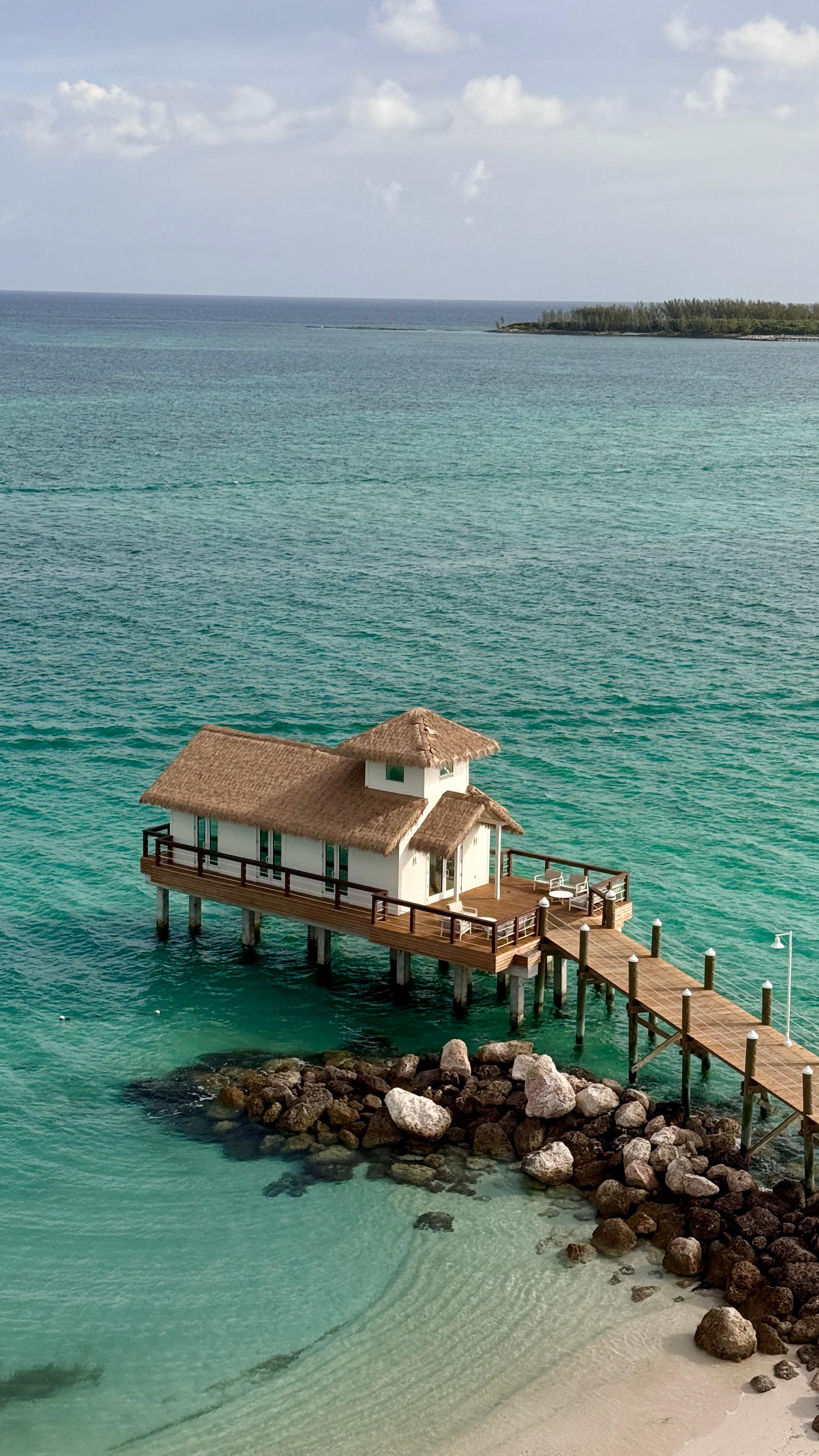 Bahamas crystal blue waters