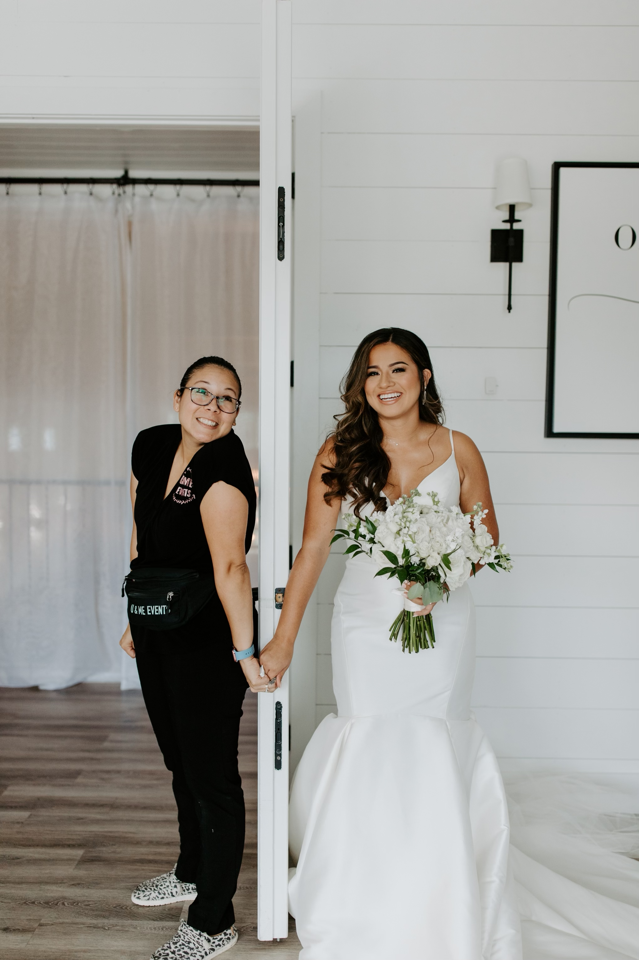 Ariana Ustynik with bride