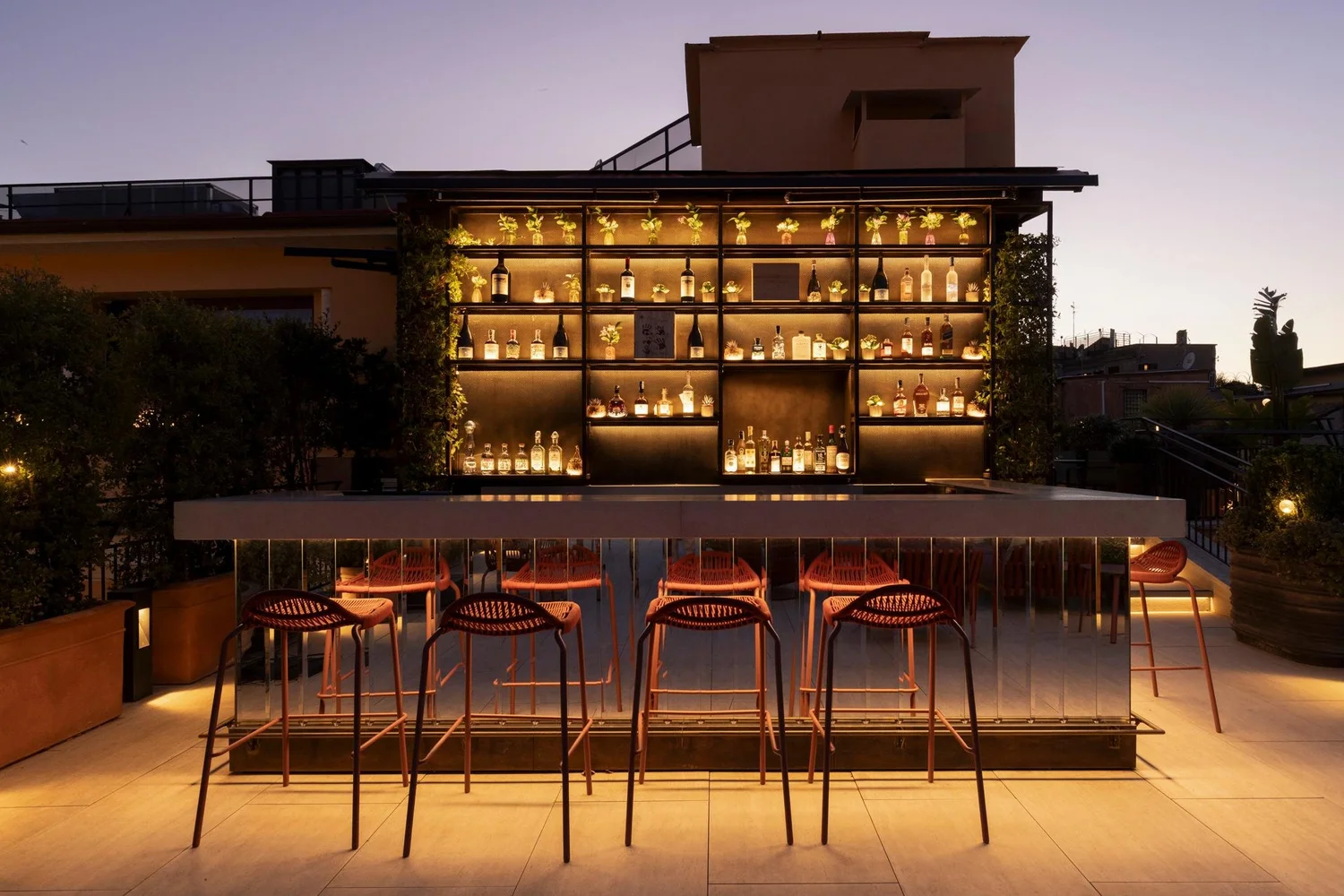Etere rooftop bar at Palazzo Ripetta at dusk