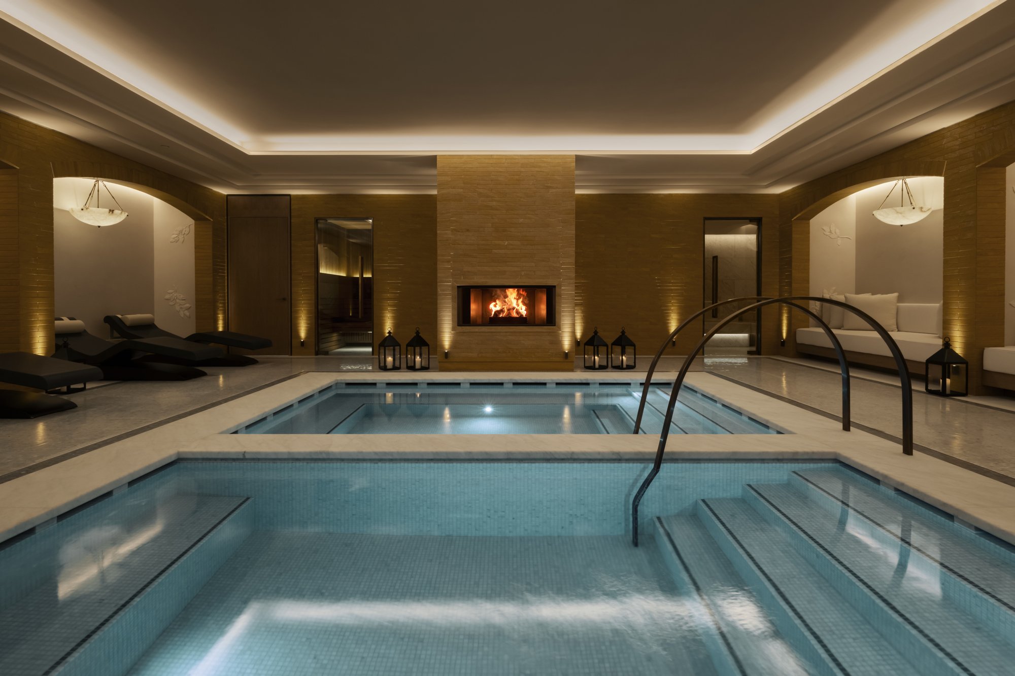 The pool at Corinthia Spa, Rome