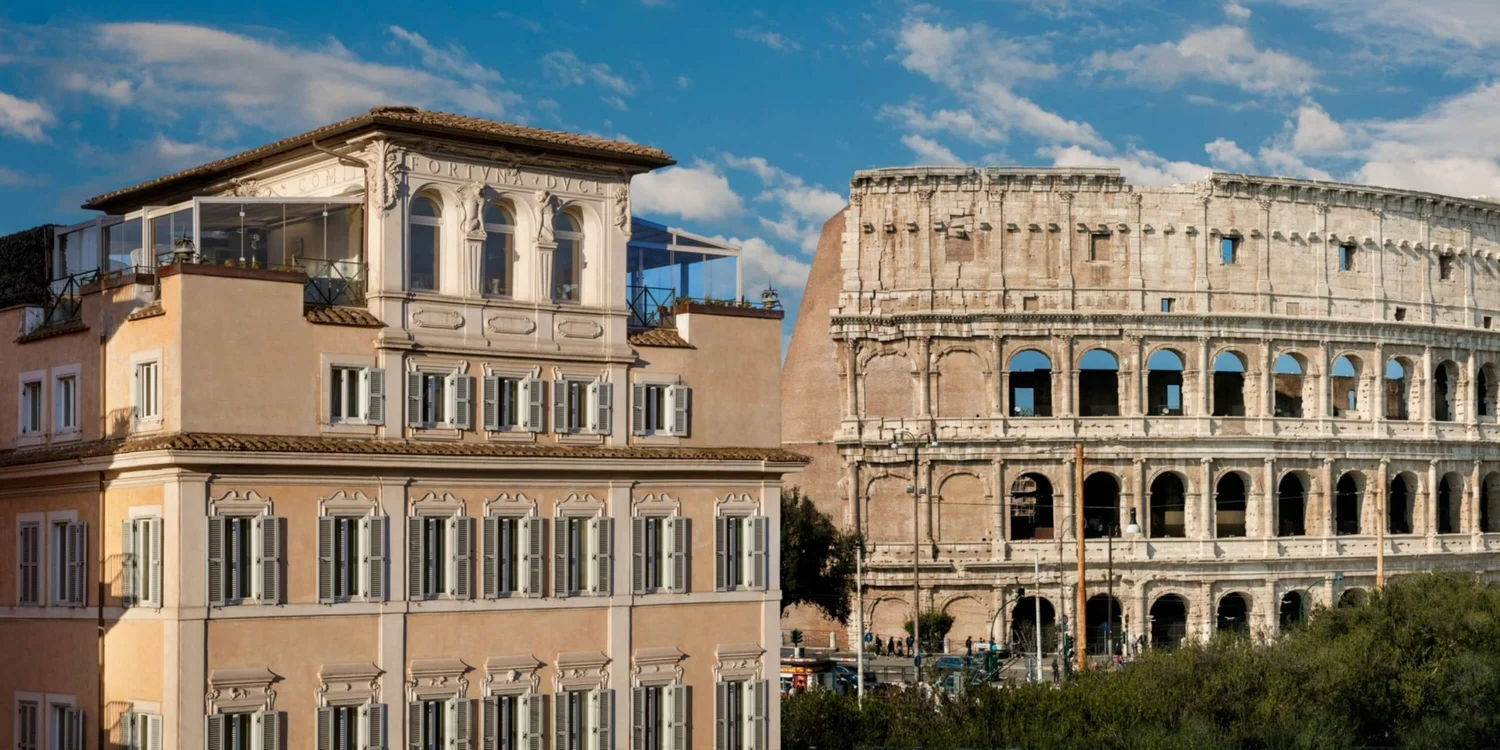 Palazzo Manfredi beside the Colosseum in Rome