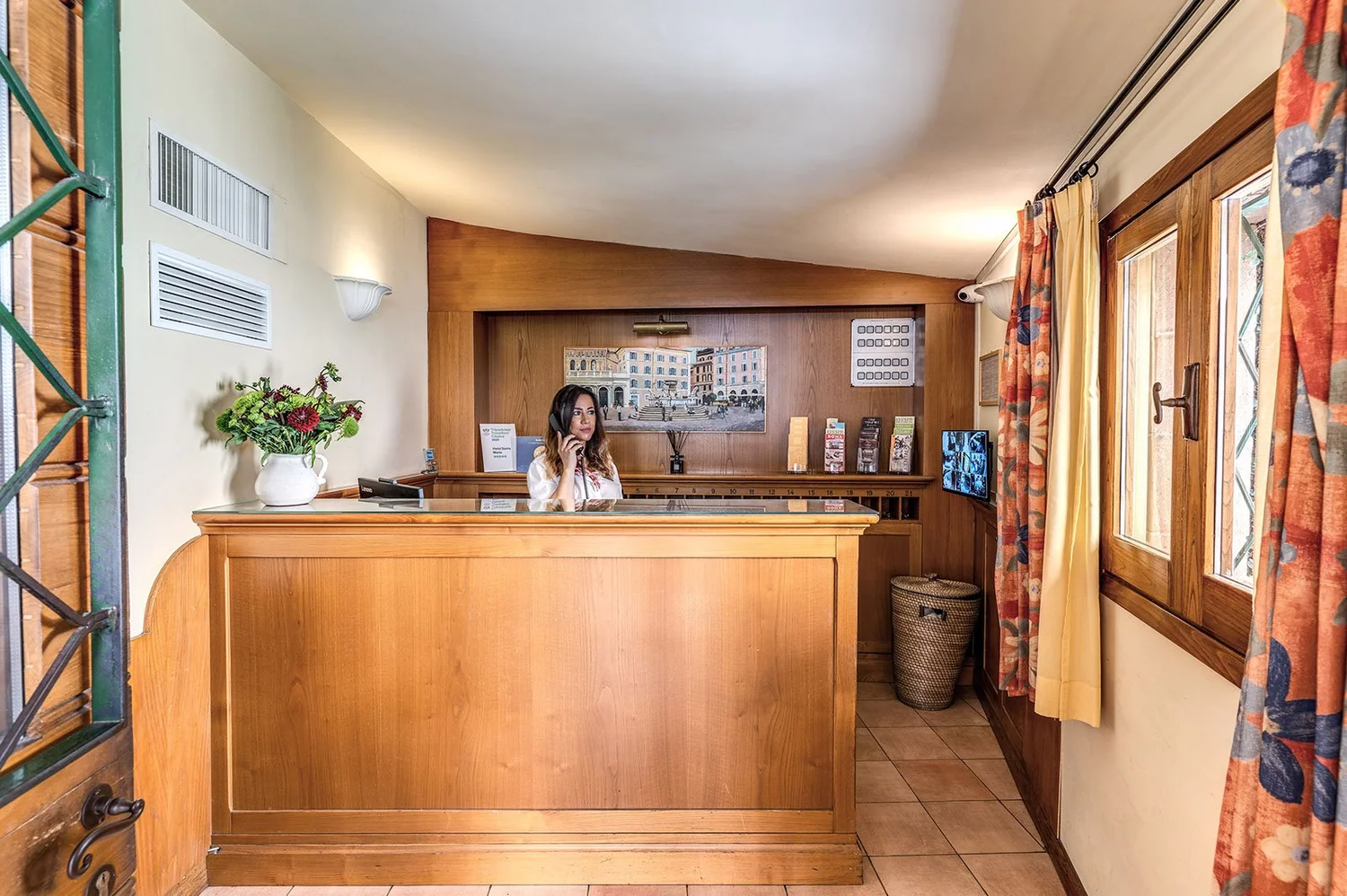Reception at Hotel Santa Maria