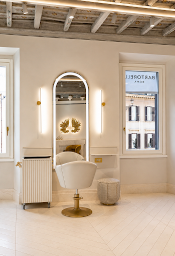Styling station by the window at Bartorelli