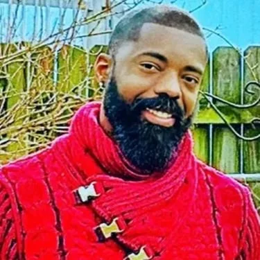 Centurion Johnson, MS, LPC, LCPC Headshot