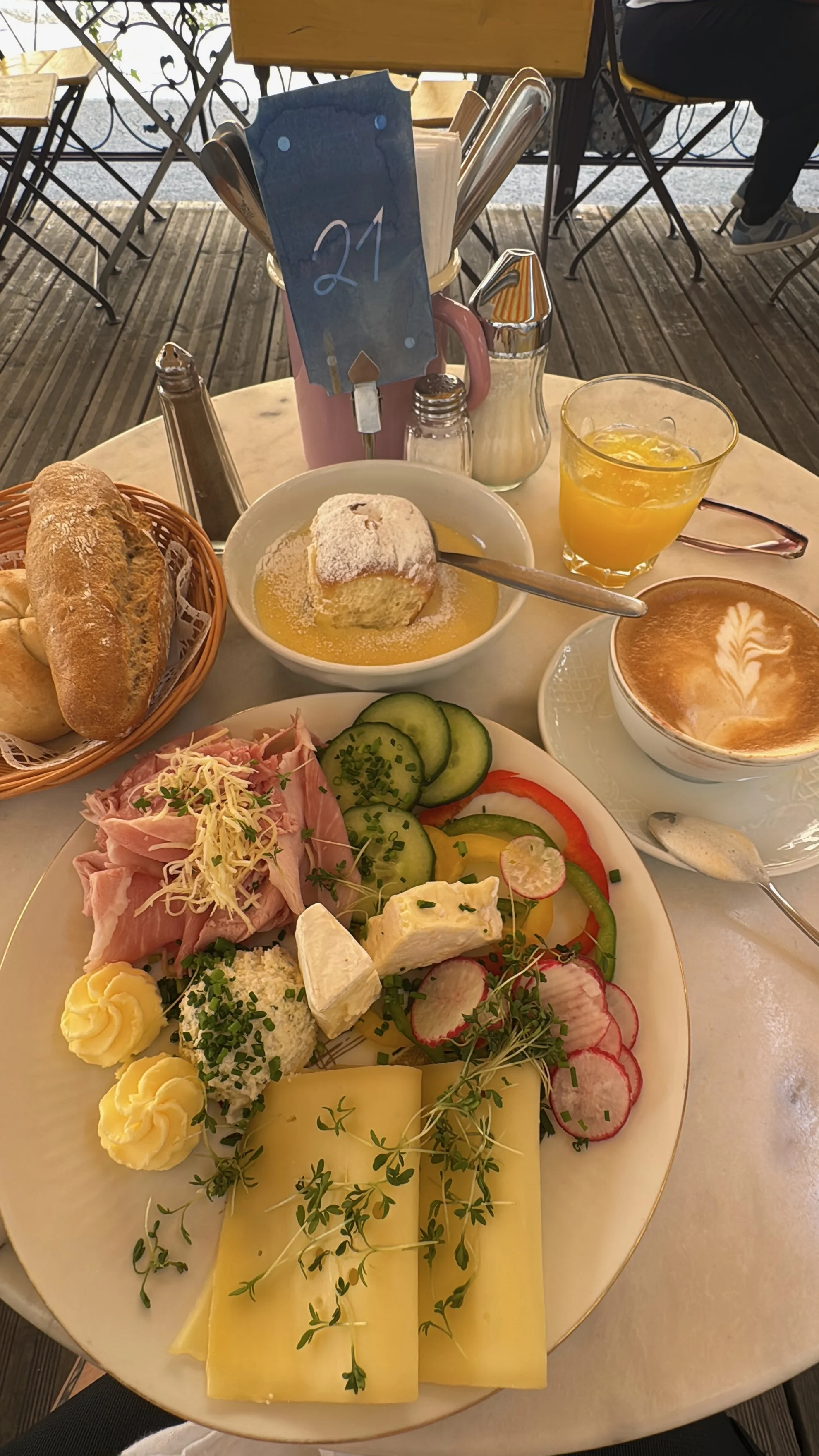 Solo dining Vienna