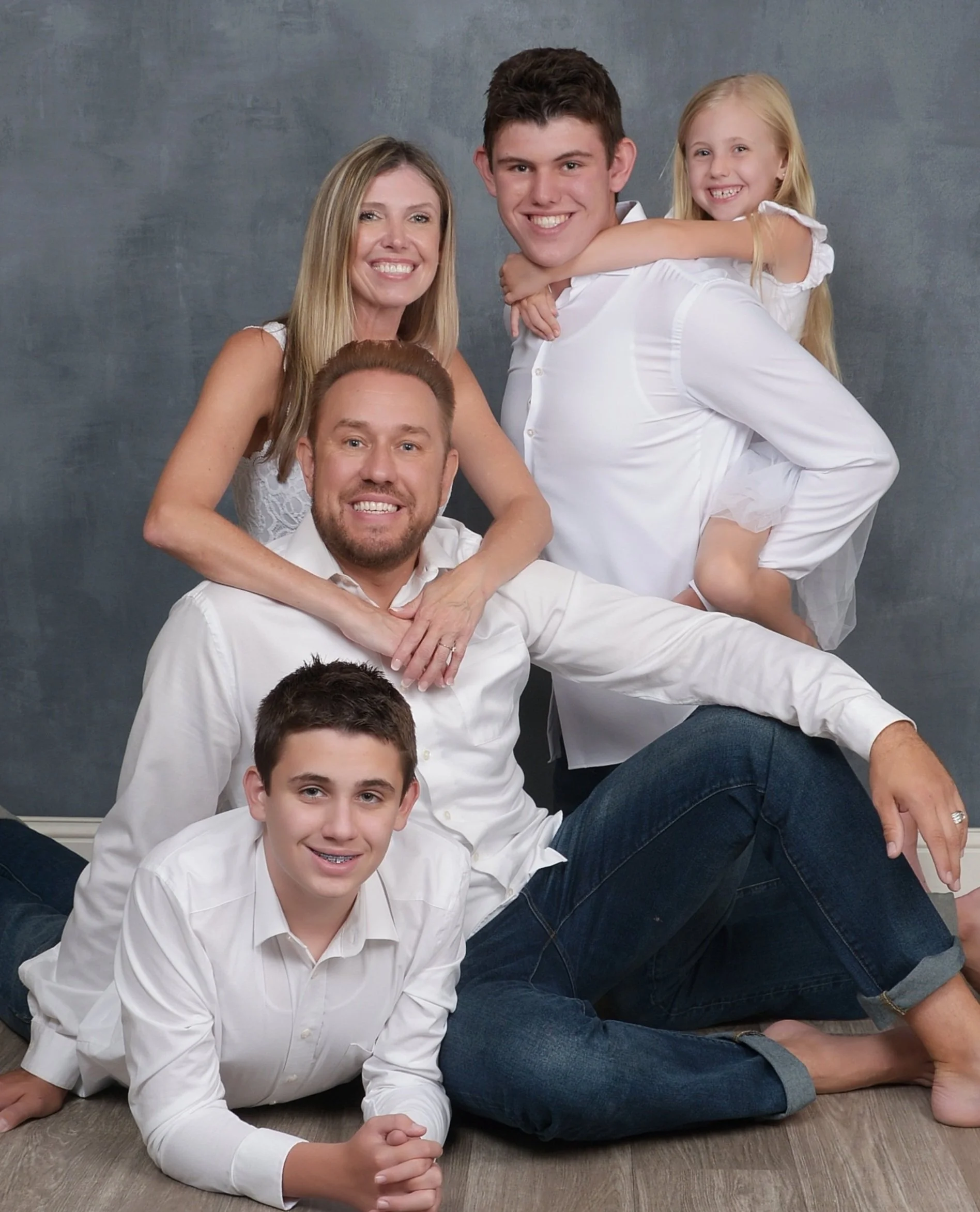 Jeremy Zuther and family, owner of Mr. Computer in Allen Texas