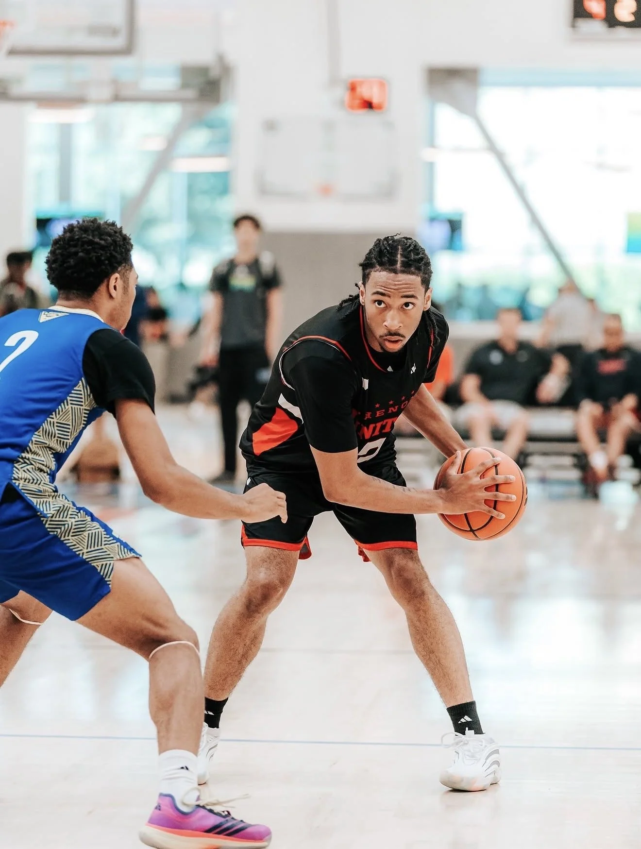 Capture faces not backs