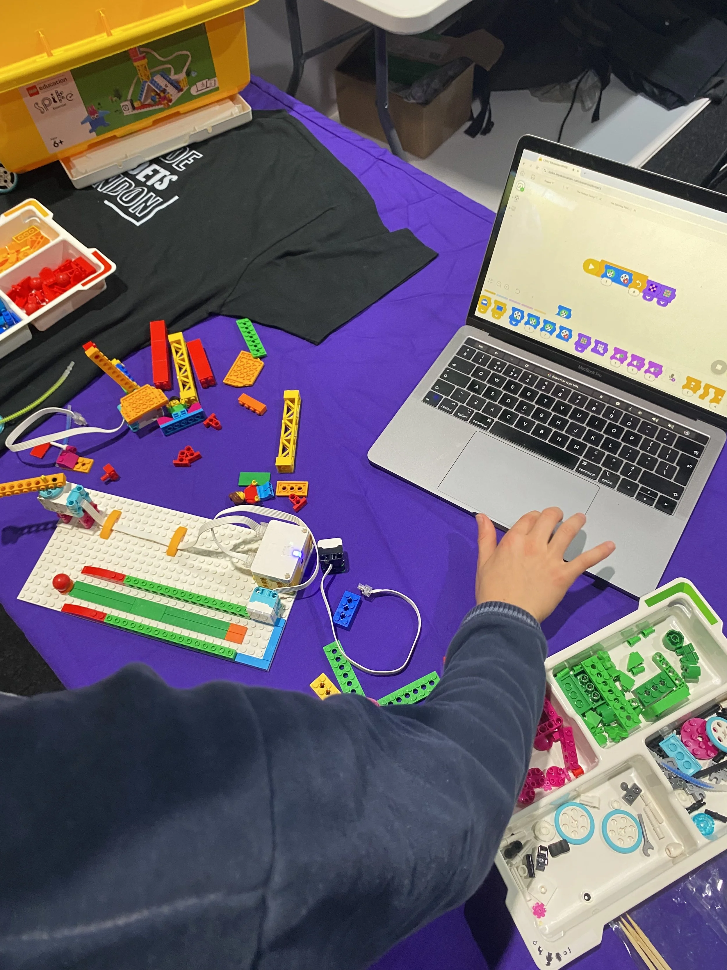 Cadets building a LEGO robotics system