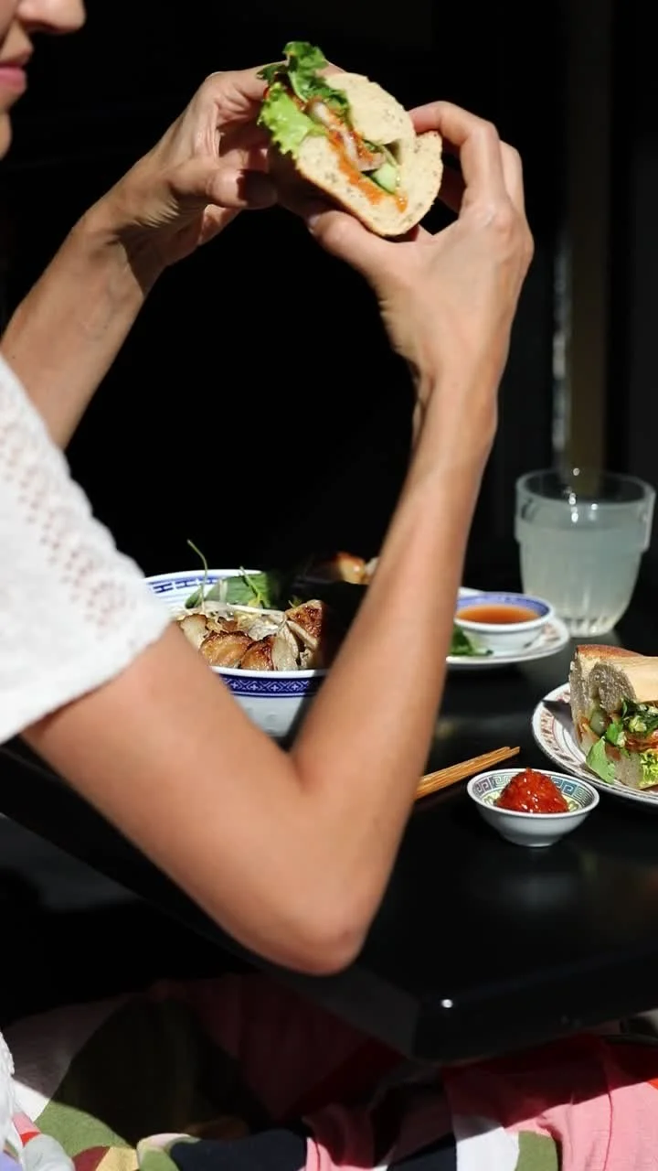 A service at Le Bánh Mì