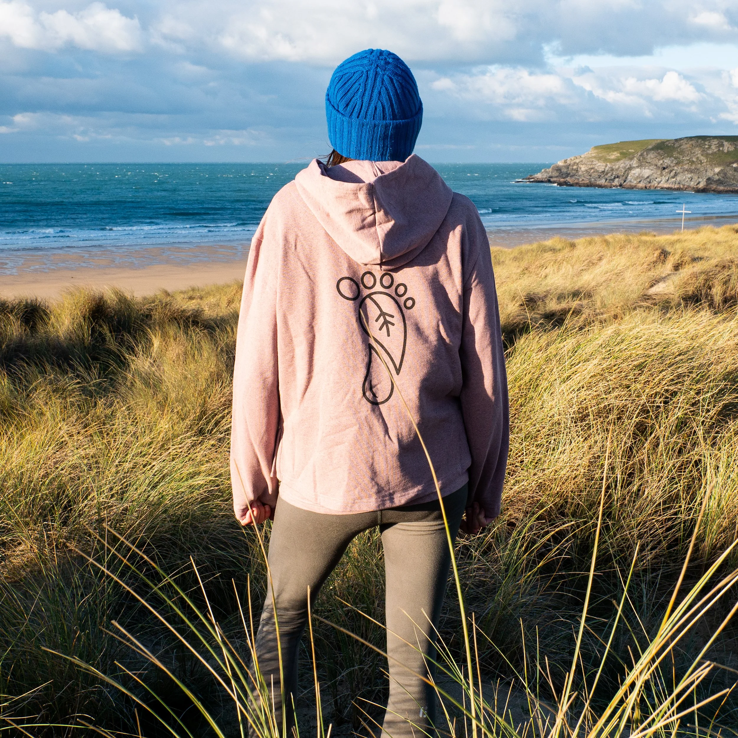Rewild Hoodie pink
