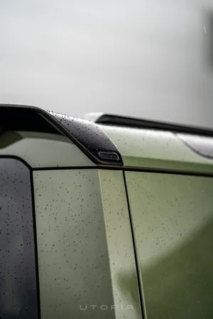 Rear spoiler V1 2