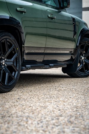 Plain gloss side steps 2