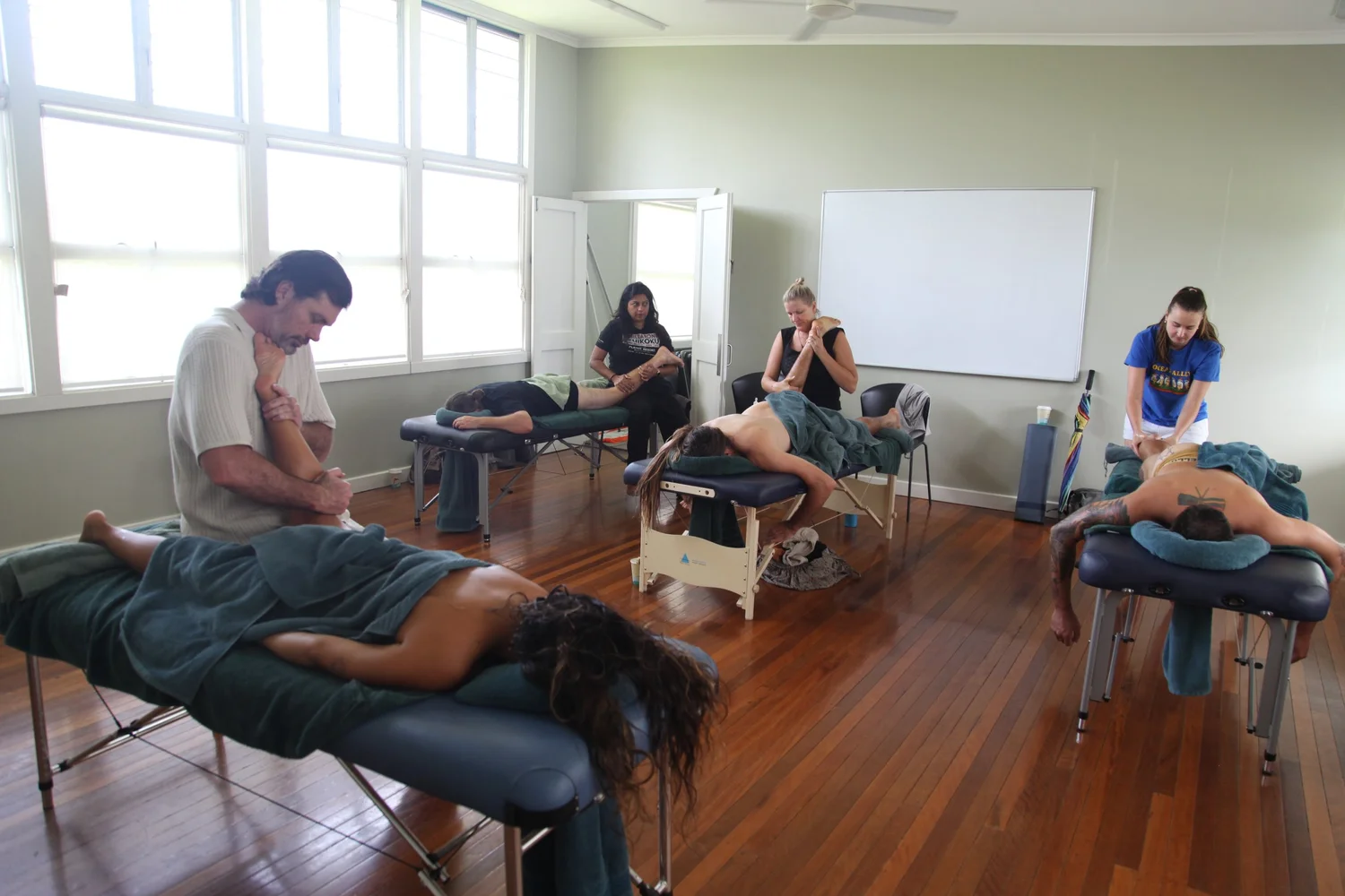 Couples massage workshop at Truly Wholistic Tweed Heads