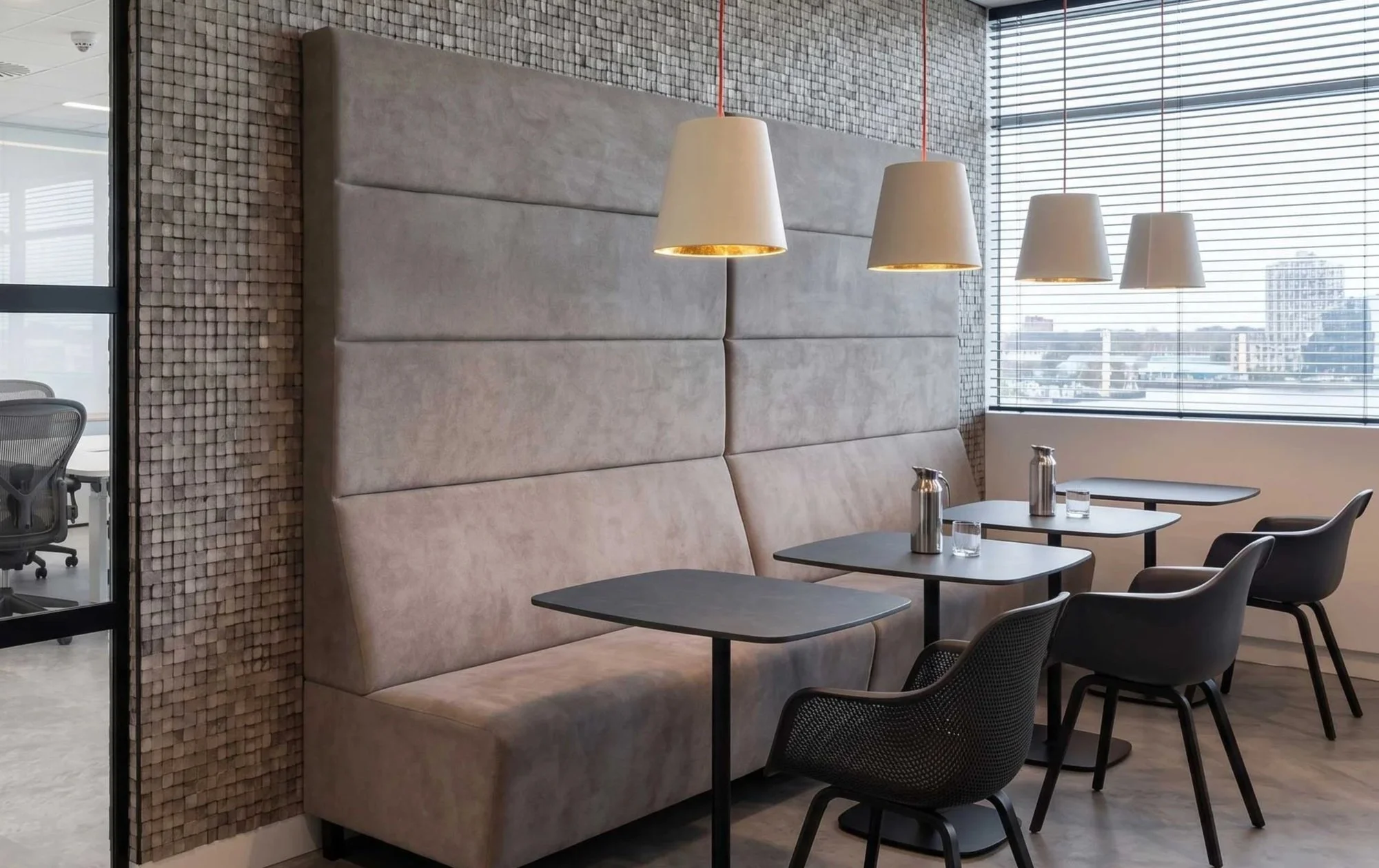 Restaurant / Cafe