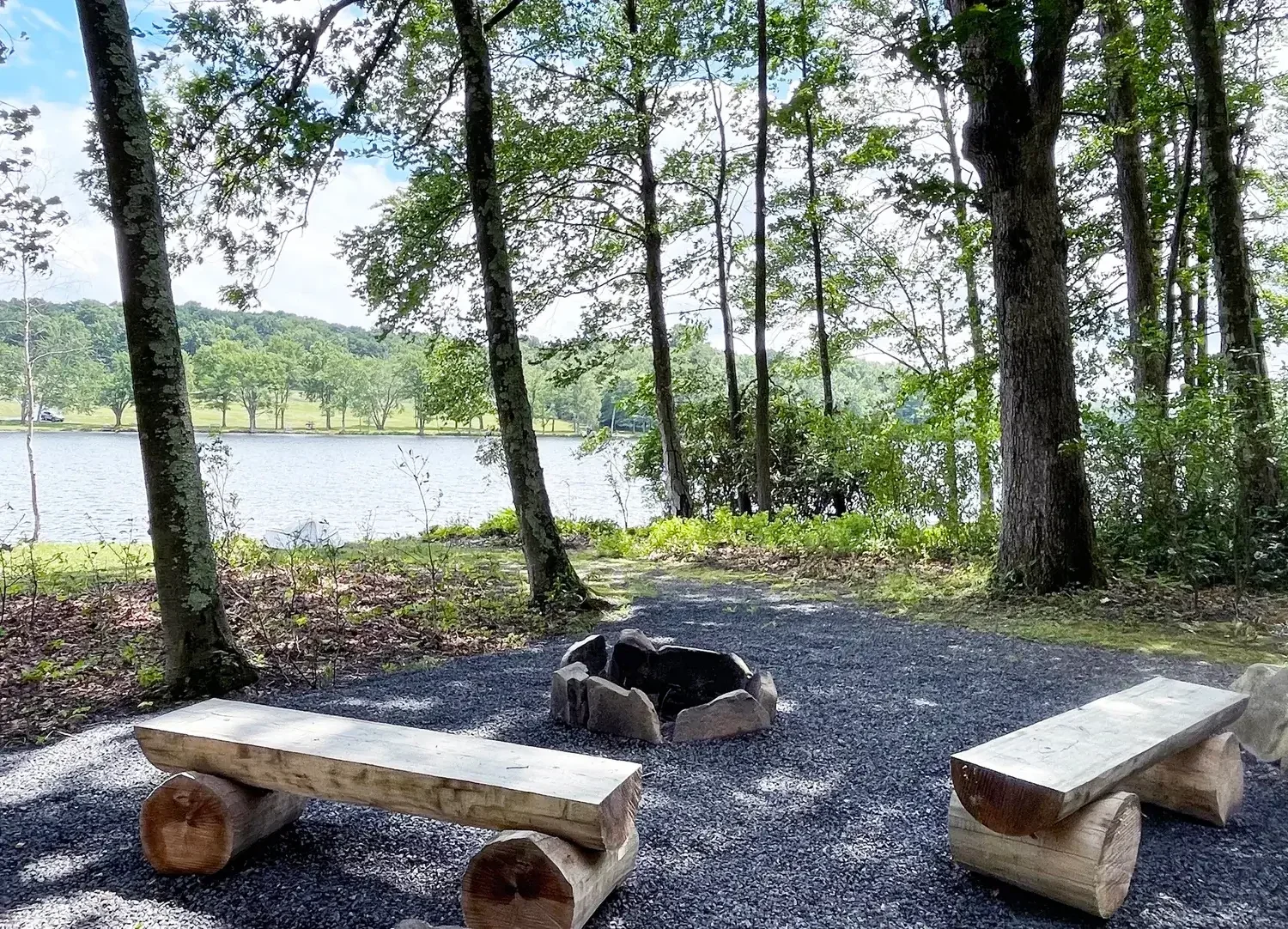 Hemlock Cabin #55 lakeside fire pit with lake view
