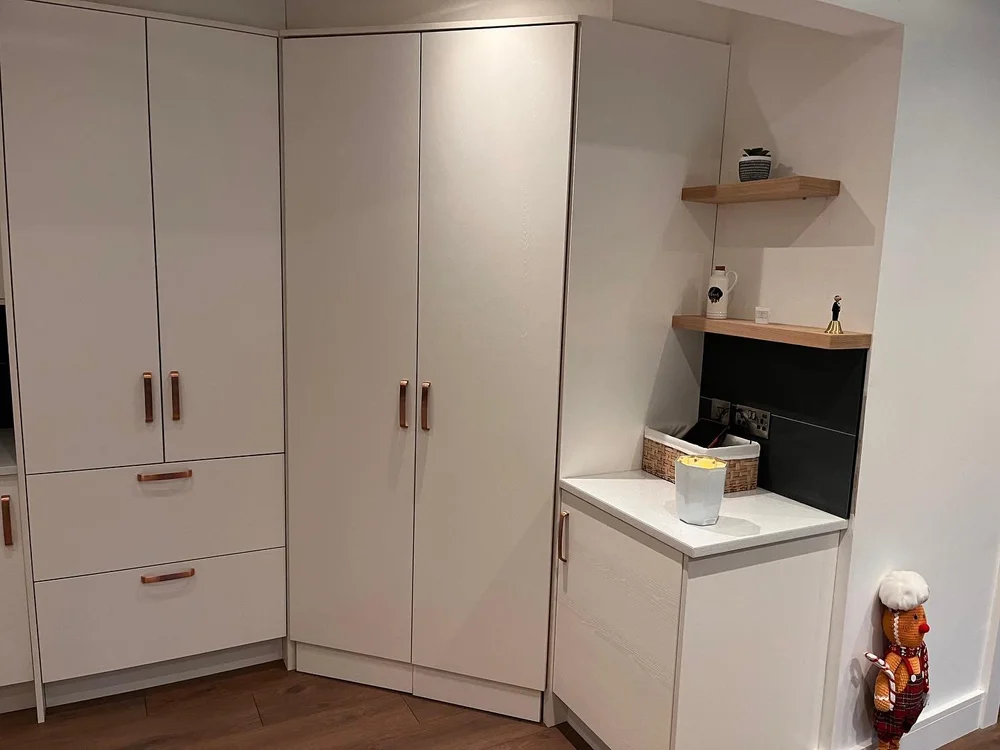 Milan Kitchen with a Feature Larder — customer project photograph