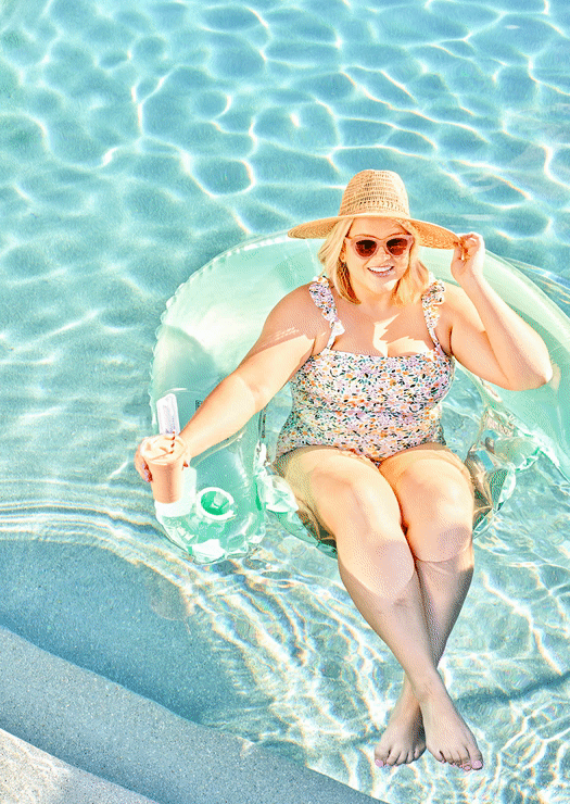 Poolside photoburst