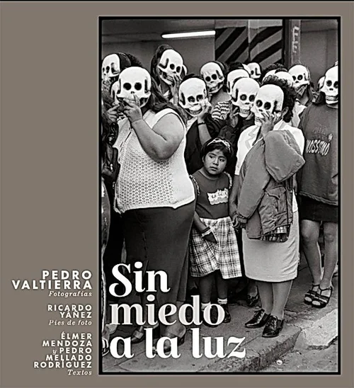 Cover of Sin miedo a la luz