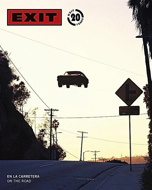 Cover of Exit 75: En la carretera / On the Road