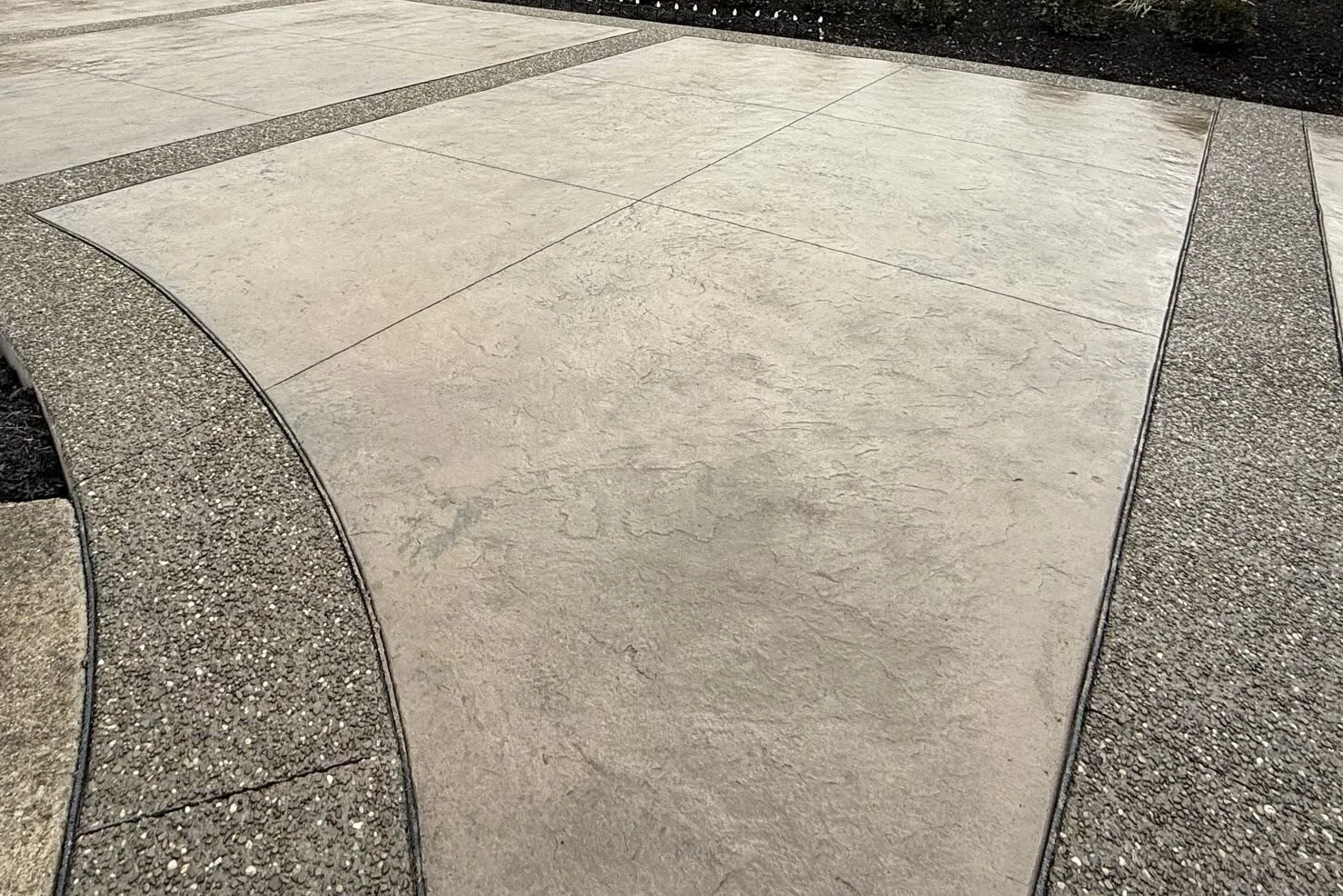 The finished driveway with its accent borders