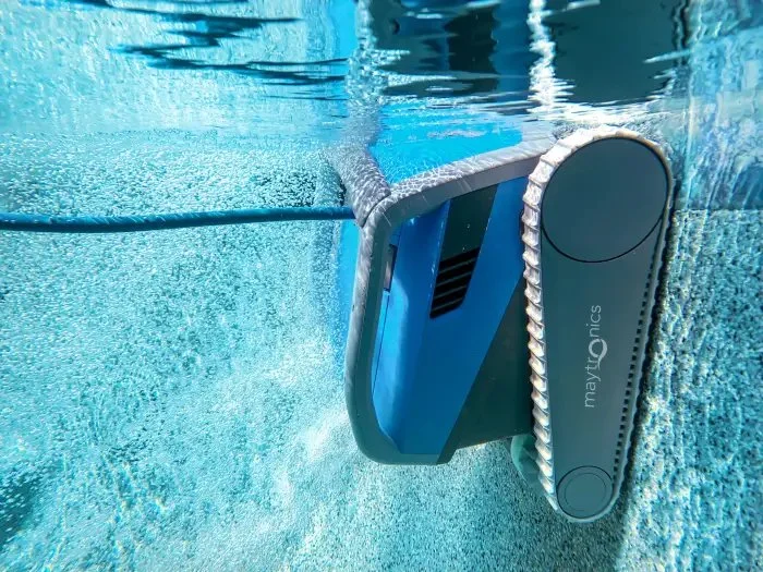 Maytronics
