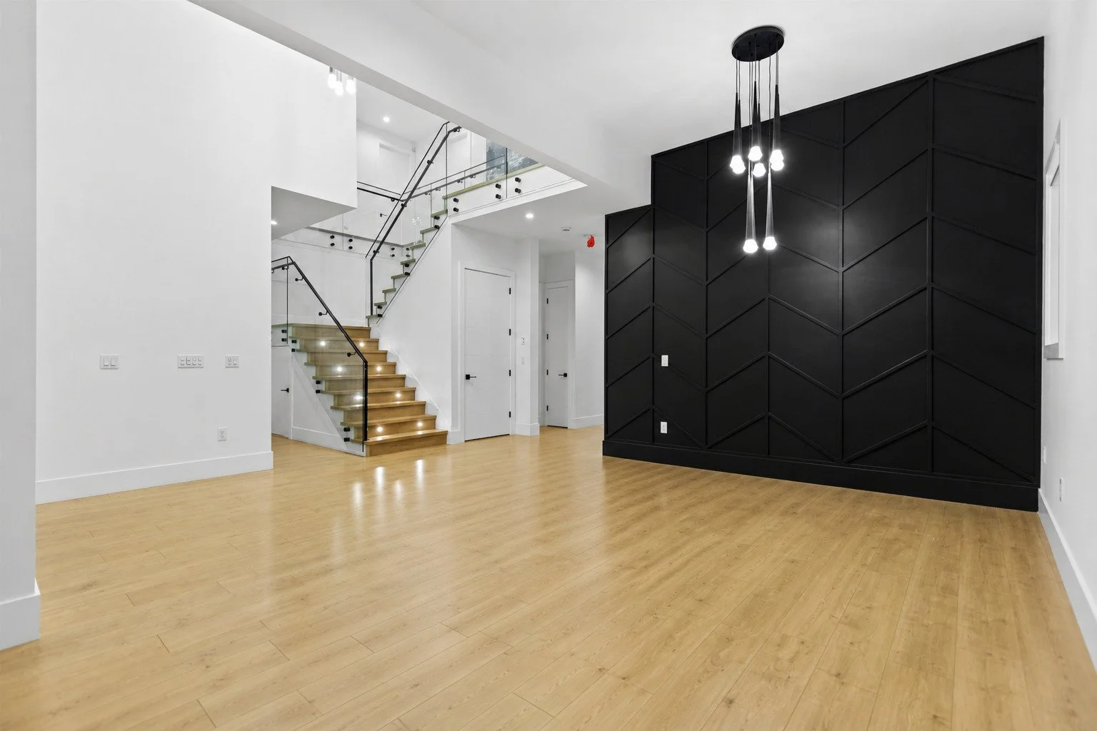 Fraser Heights foyer lighting installation by Hundel Electric