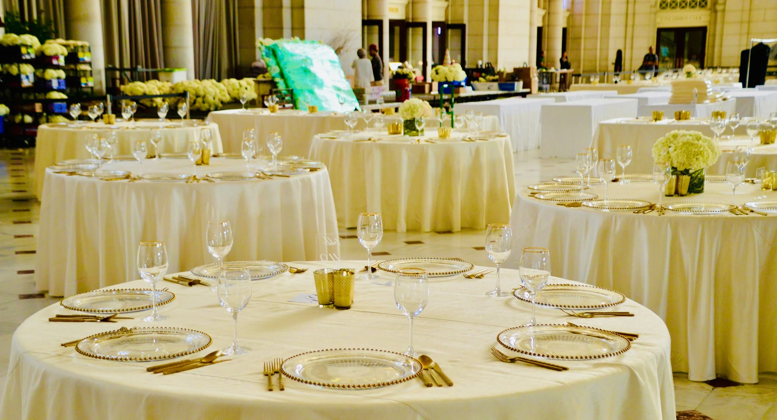 Tables & Chairs