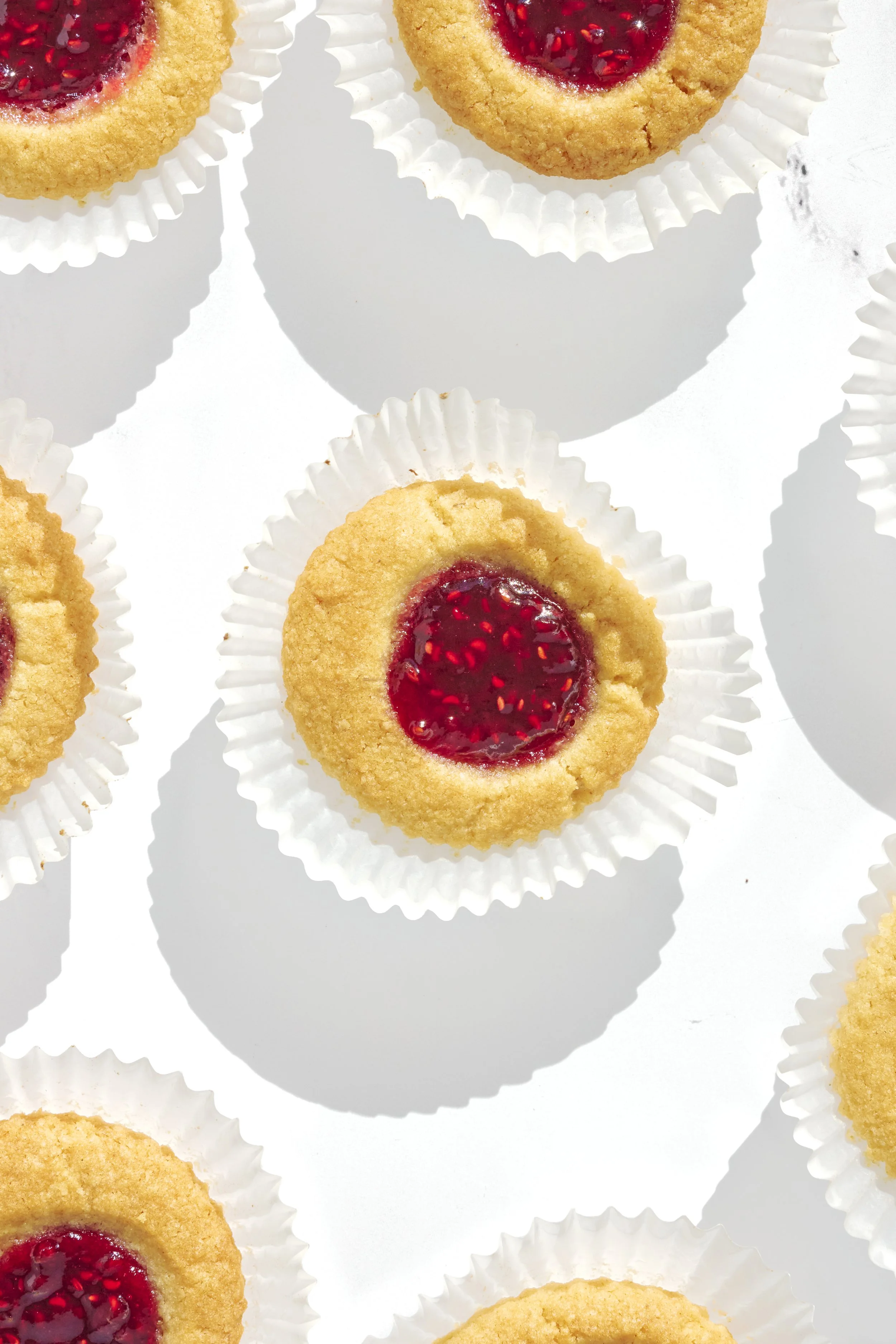 Jam cups