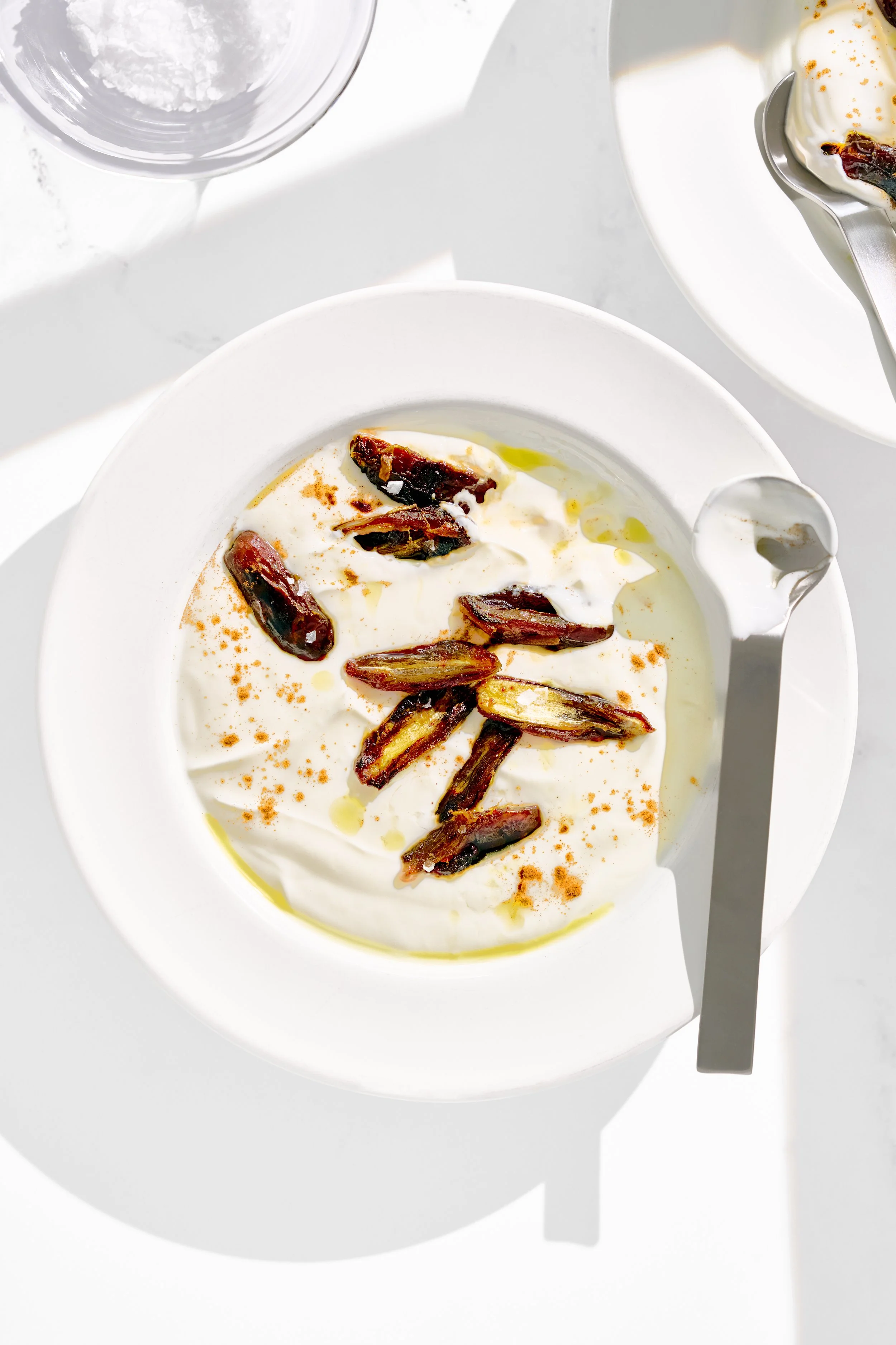 Toasted Date Yogurt Bowl