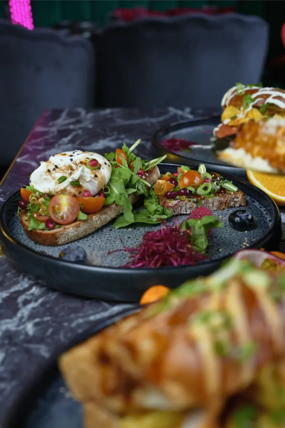 Italia Meets Asia · Burrata auf Sauerteig bei OISHINBO Dortmund