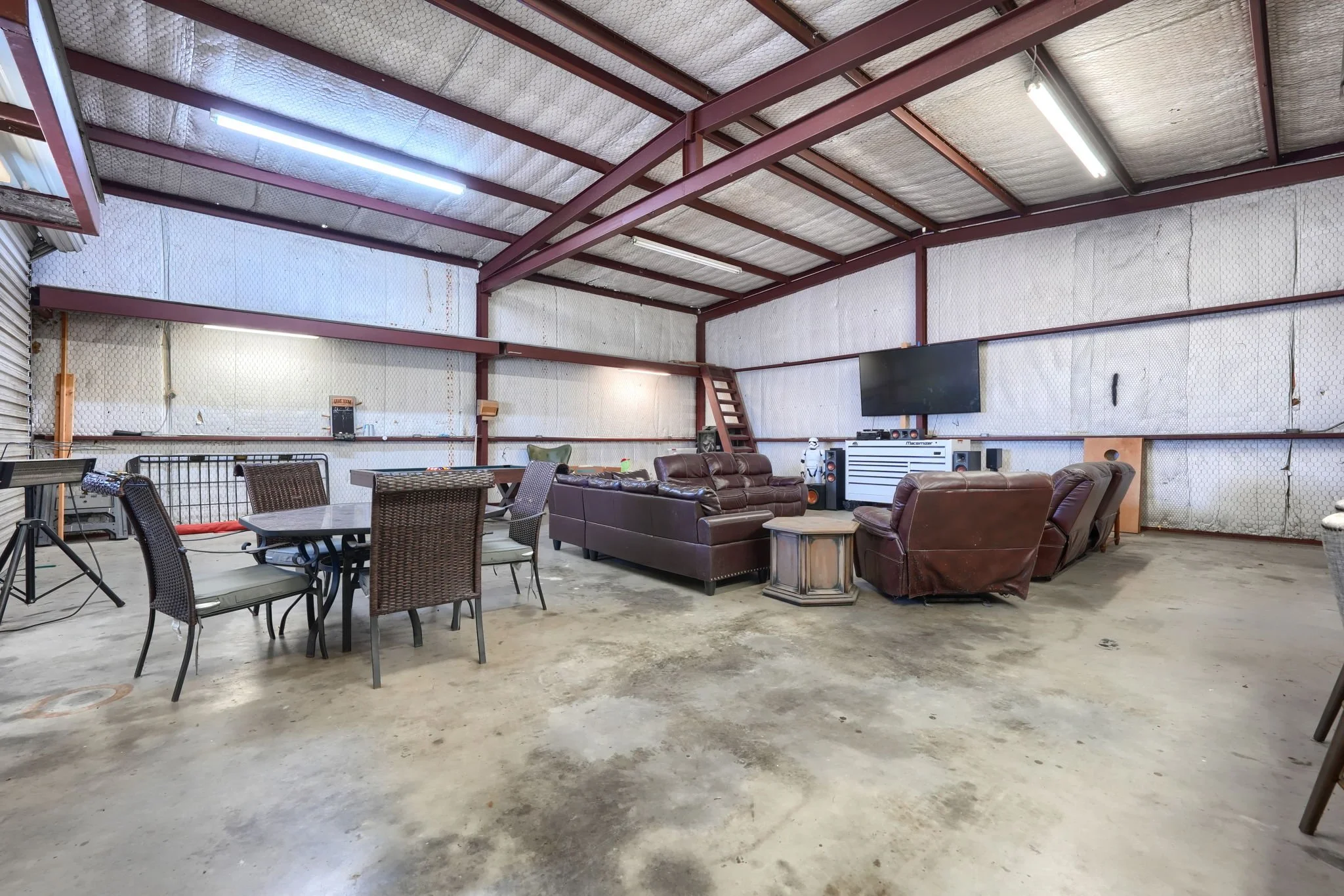 Property photo 31