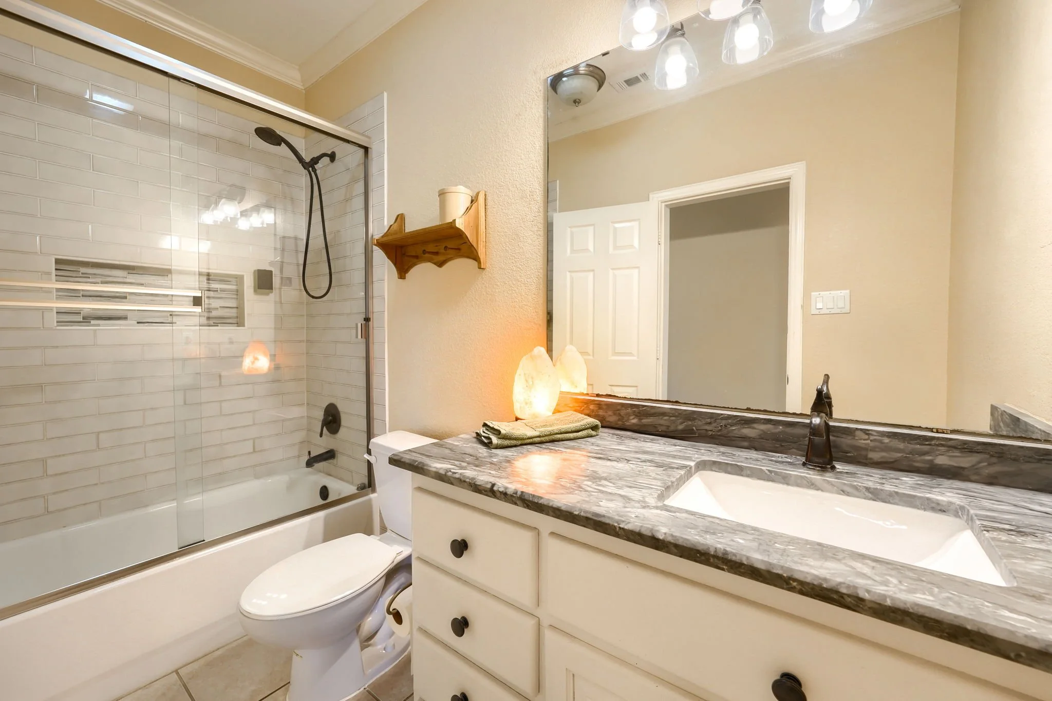 Guest bath